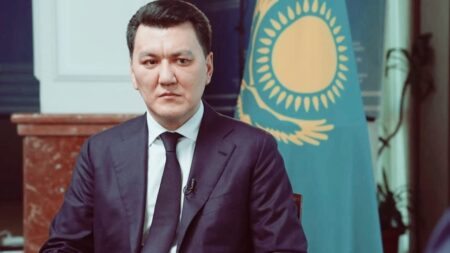 Ерлан Қарин, ҚР Мемлекеттік кеңесші: Домбыра – ұлттық бірегейліктің бойтұмары