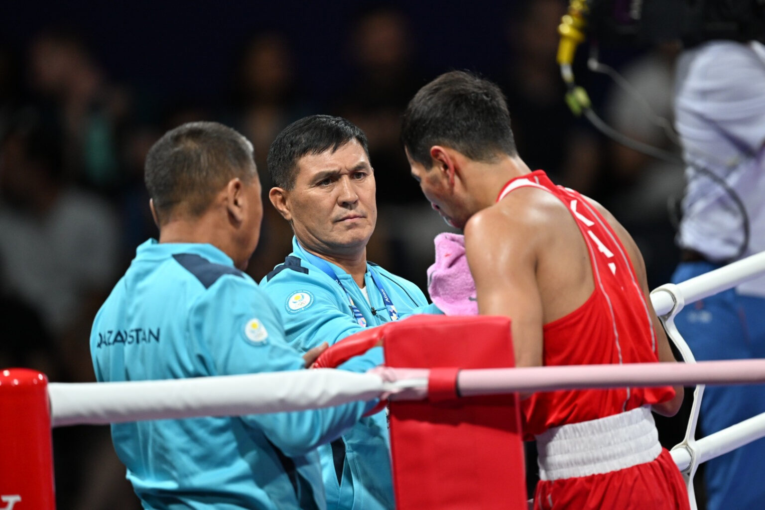 Қазақ боксында түбегейлі өзгеріс: жаттықтырушылар толық шеттетілді