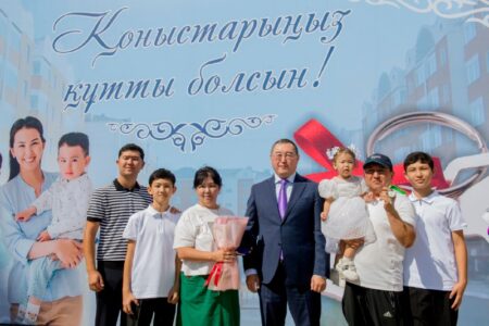 Конституция күніне орай Қонаевта 85 отбасы баспаналы болды