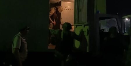 Аса ірі алаяқтық жасады деген күдікті Ресейден экстрадицияланды