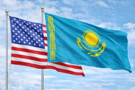 АҚШ Қазақстаннан 49 жылға жалға жер алады АҚШ пен Қазақстан
