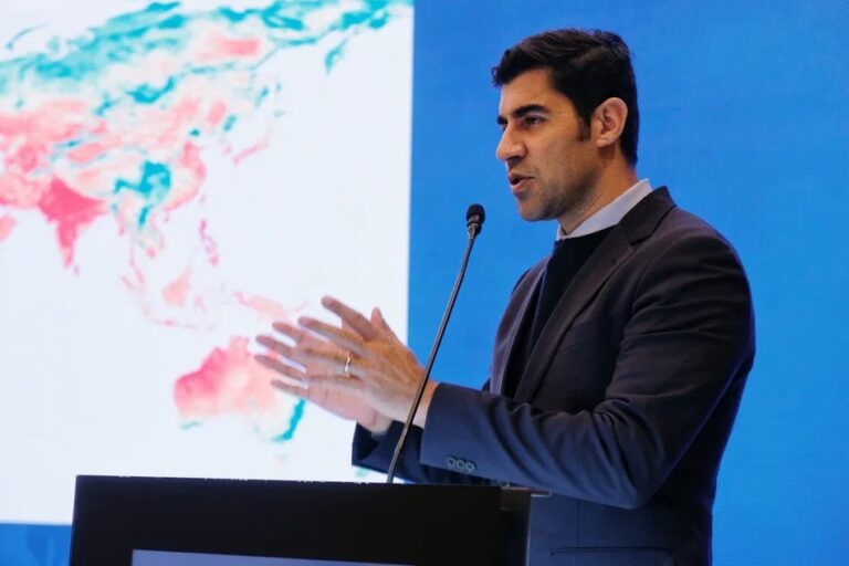 Белгілі футуролог Параг Ханна Қазақстан жас таланттарға арналған хаб болуға лайықты ел екенін айтты