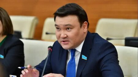 Әдемі цифрлар, жалған статистика бізді құрдымға батырады – Мақсат Толықбай Мақсат Толықбай