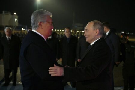 Путин Астанаға келді