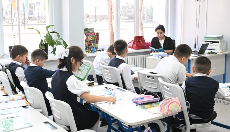 Алматы қаласында мектептегі орын тапшылығы тиімді шешілуде