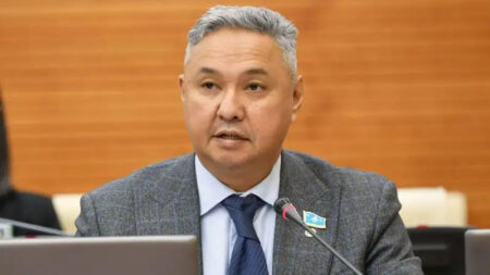 «Штрафстан» жасап жатырсыздар. Депутат Перуашев неге наразы?