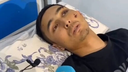 “Қазақпыз дегенде жылап жібердік“. Ақтаудағы ұшақ апатынан аман қалған қырғызстандық Ұшақ апаты