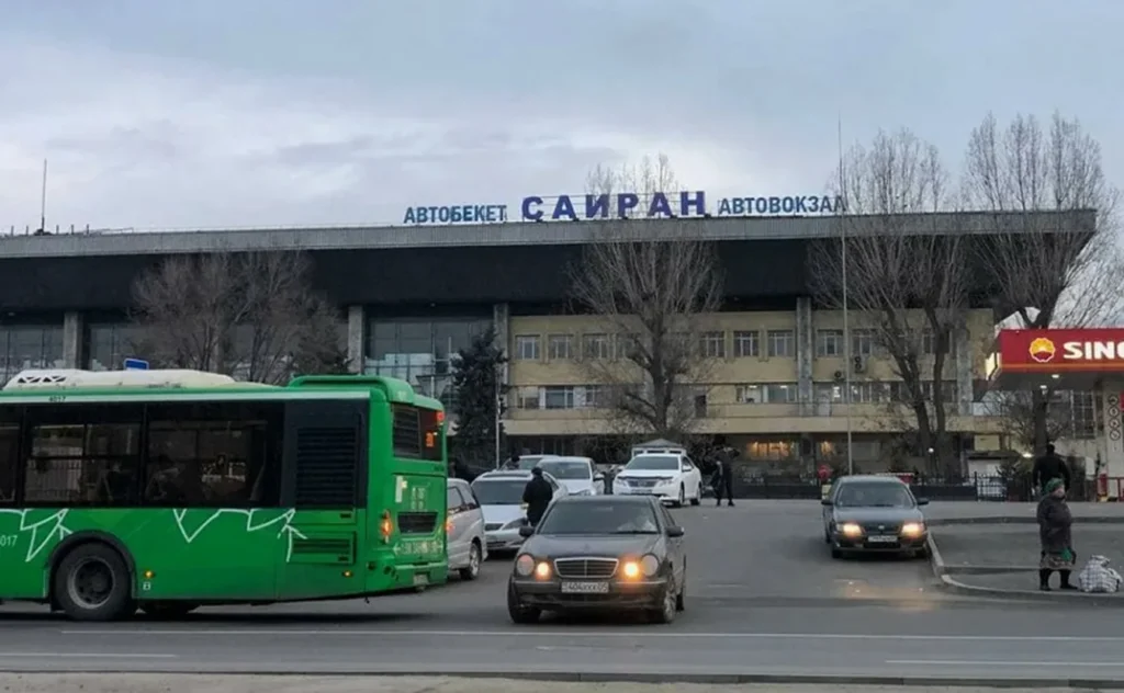 Атақты Сайран вокзалы коммуналды меншікке қайтарылуы мүмкін Сайран автобекеті