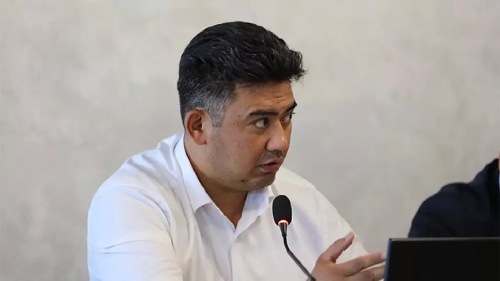 Желіде Тимур Елеусізов ұсталды деген ақпарат тарады: депутаттың өзі пікір білдірді