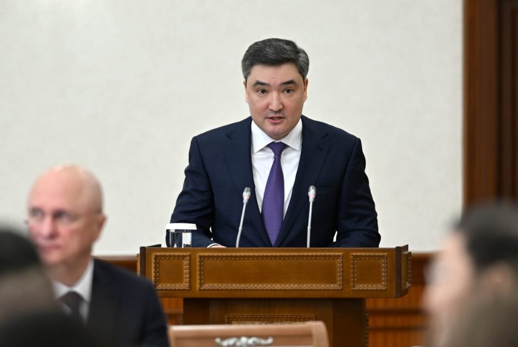 Ұлттық қорға қол салу шектеледі — Бектенов