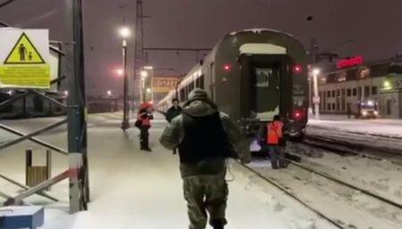 Түн ішінде танысының үйіне келіп, қапияда өлтіріп кеткендер Ресейден экстрадицияланды