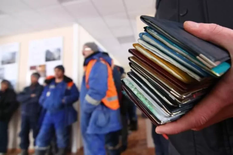 Өзбекстандық еңбек мигранттары Ресейдің орнына Қазақстанға келе бастаған