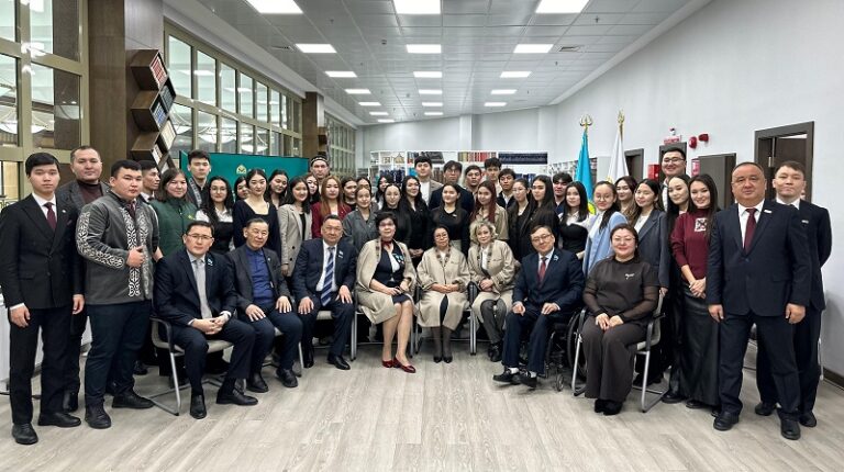 Ұлағатты ұстаздар ұлықталды