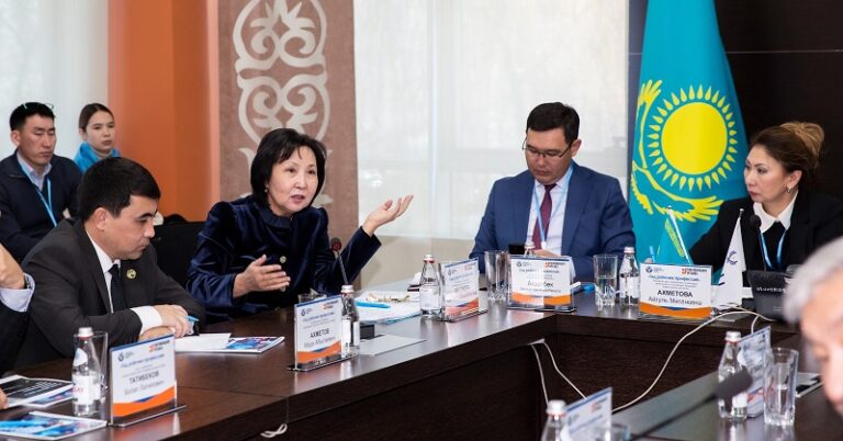 Қарасай ауданында жұмысшы мамандығын қоғамда насихаттауға қатысты форум өтті