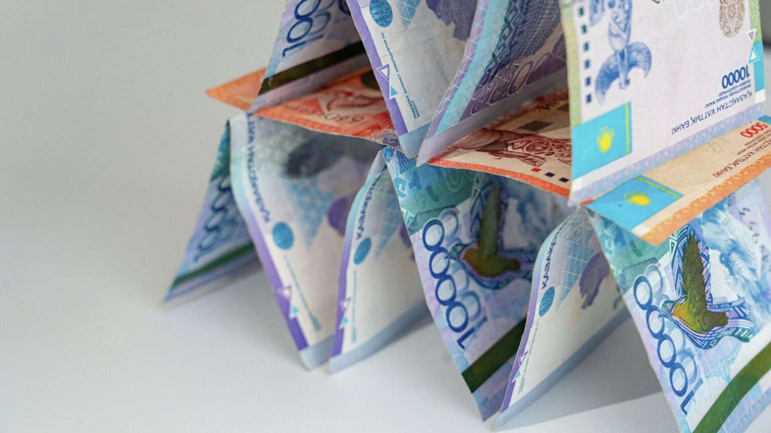 Астанада қаржы пирамидасын ұйымдастырушылар сотталды