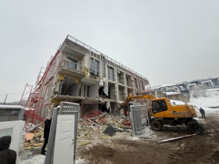 Алматыда заңсыз салынған үш қабатты нысан бұзылады