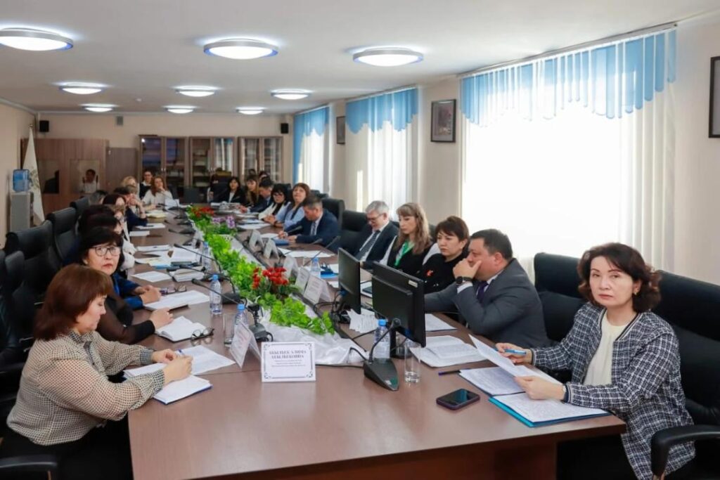 Жұмысшы мамандықтар жылы: ШҚО-да студенттер дуальды оқыту жүйесі аясында білім алады