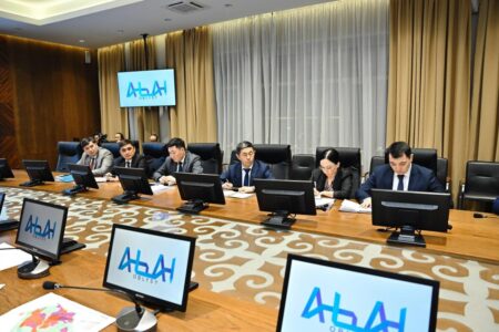 Абай облысының әкімі Семей қаласын дамыту бойынша кеңес өткізді