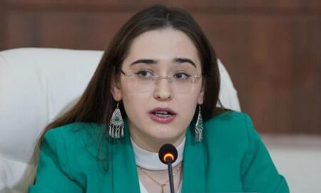 Дүниежүзіне қазақ тілінің қандай бай екенін танытқымыз келеді – Анель Пимичева