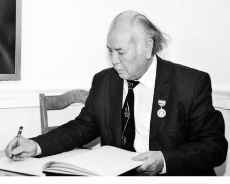 Дулат Исабеков өмірден өтті