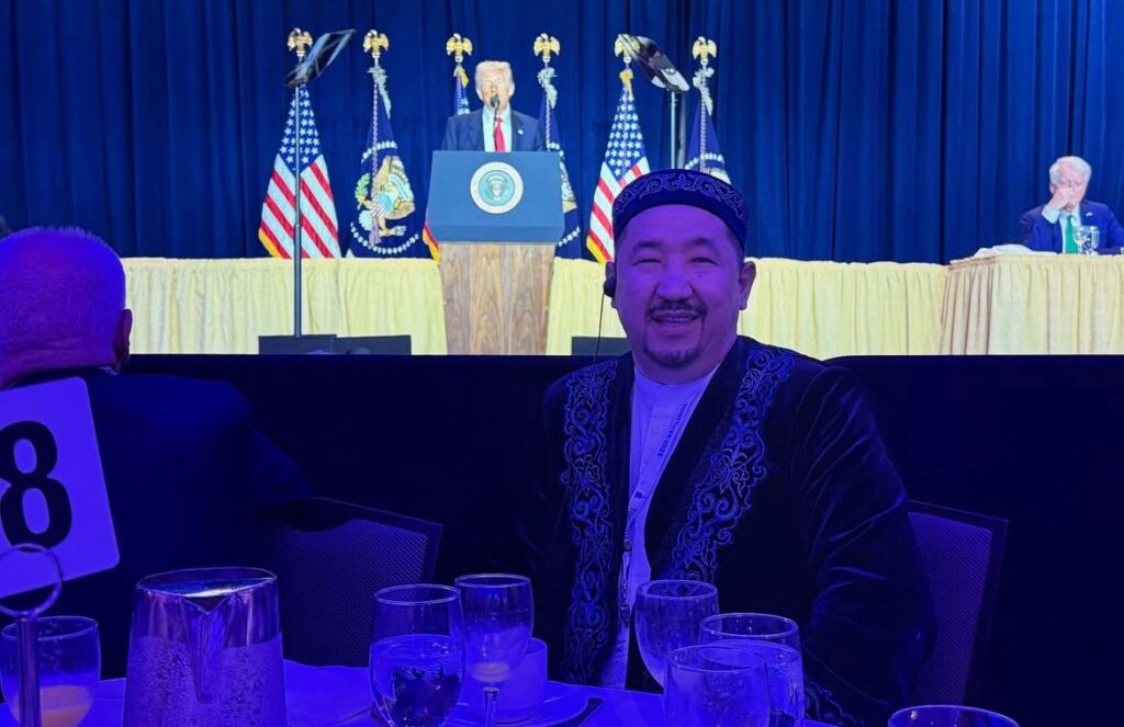 Нұрлан имам Трамптың қайырымдылық таңғы асына қатысты