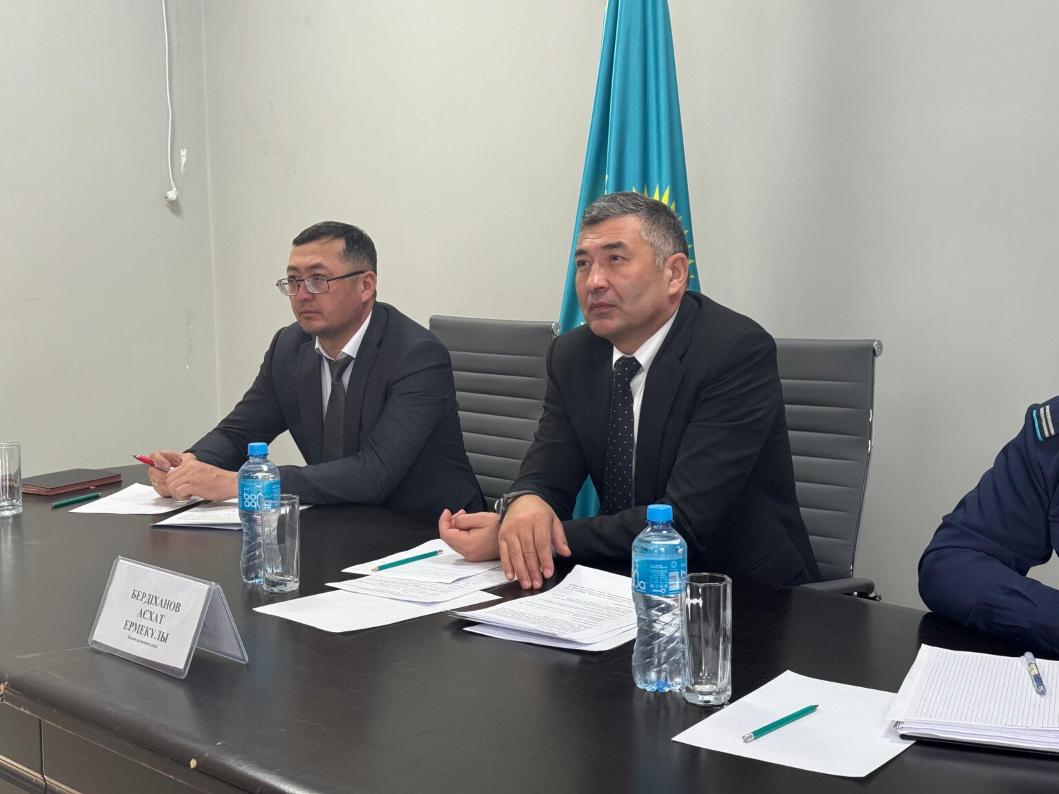 Қонаев қаласының әкімі Шеңгелді ауылдық округінде қызмет ететін шаруалармен кездесті