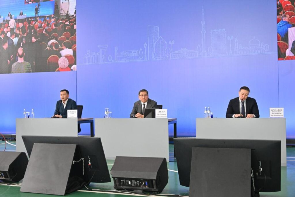 «Жаңа Конгресс-орталық мемлекеттік меншікте болады» — Ерболат Досаев