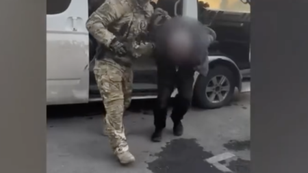 Садыр Жапаровтың туысымын деген адам ұсталды