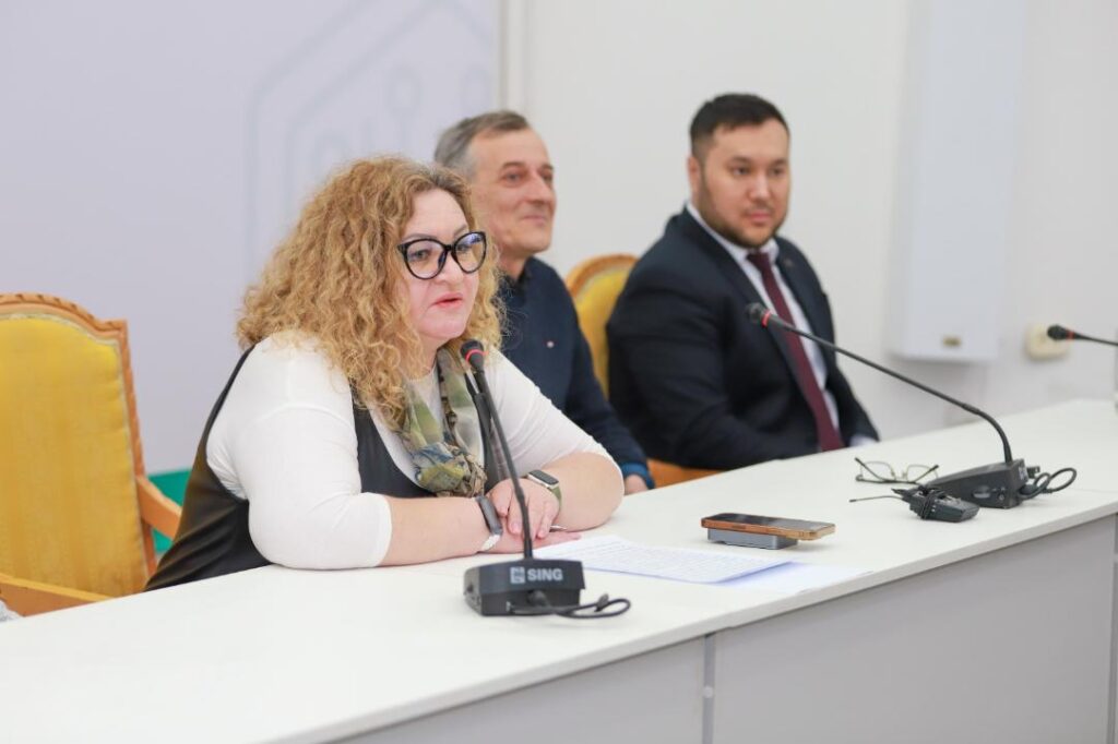 Жастарды экологиялық бастамаларға тарту: Шығыс Қазақстан техникалық университетінде пікірталас өтті