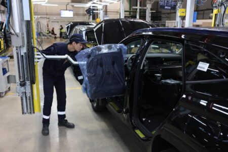 Алматының индустриалды аймағында автокөлік орындықтарын шығаратын зауыт ашылды