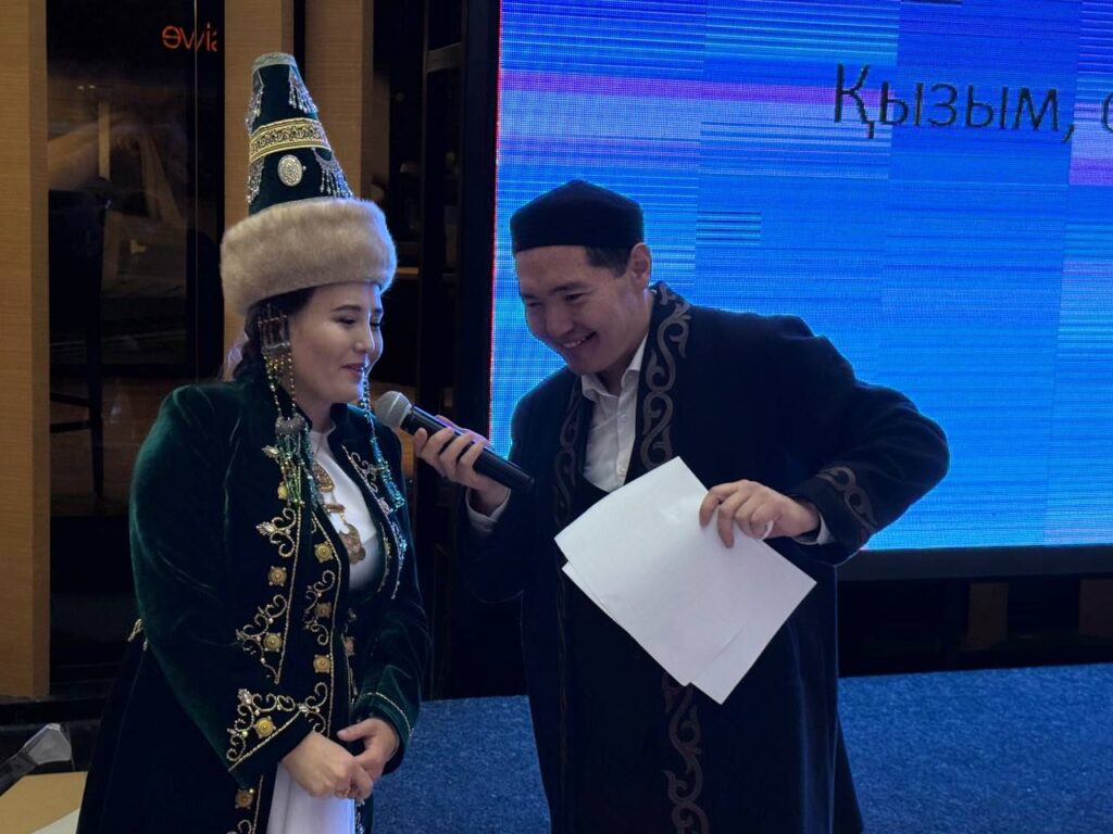 «Ұлттық киім – ел ажары»: Елордада ерекше акция өтті