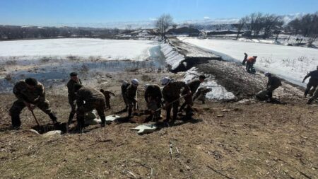 Ұзынағаш ауылында сүзу алаңдарын нығайтудың серпіні жойылып жатыр