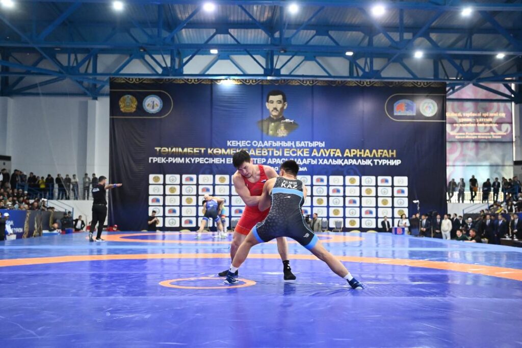 Қызылордада Тәйімбет Көмекбаевты еске алуға арналған грек-рим күресінен халықаралық турнир басталды