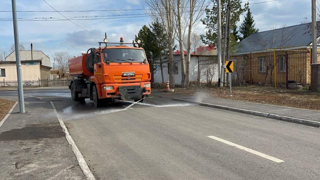 Астанада көктемгі санитарлық тазалау жұмыстары басталды