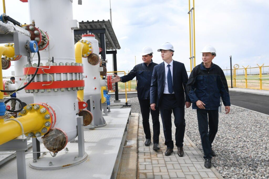 Алматы облысында газдандыру қарқын алуда: Қазыбек бек ауылында газ тарату желілері іске қосылды