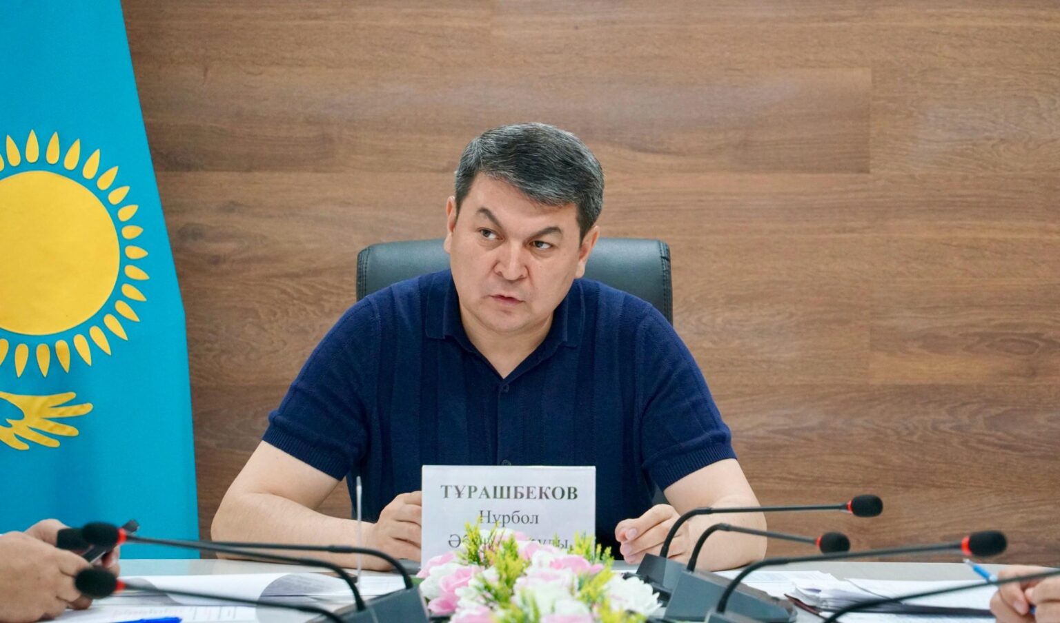 Түркістанда марокко шегірткесіне қарсы 40 мың га жер қосымша өңделмек Нүрбол Тұрашбеков