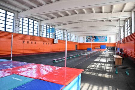 Берік Уәли Семейдегі спорт нысандары күрделі жөндеуден өтетінін айтты