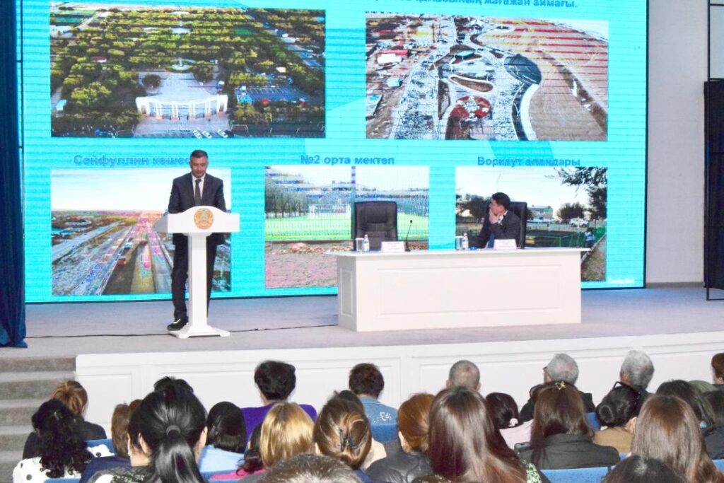 Қонаев тұрғындары базарлардың жағдайына алаңдаулы: Әкімдік шешім ұсынды