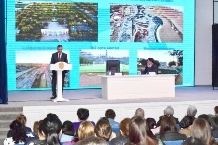 Қонаев тұрғындары базарлардың жағдайына алаңдаулы: Әкімдік шешім ұсынды