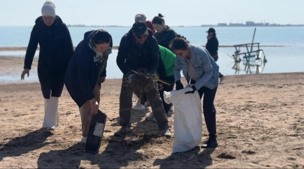 Алматы облысында Қапшағай жағажайын тазарту бойынша экологиялық акция өтті