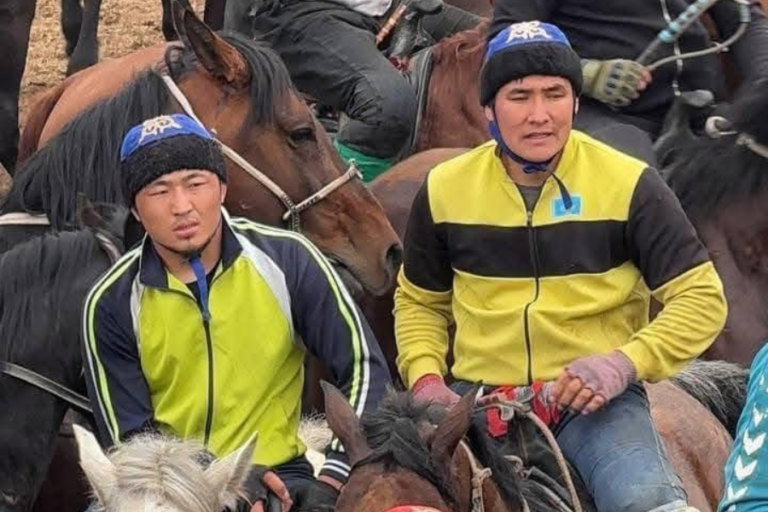 Түркістан: Төлеби ауданында Қазақстан халқы Ассамблеясының 30 жылдығына орай көкпар жарысы өтті