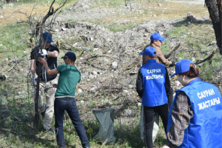 Түркістан: Сауранда 600 адам қатысқан ауқымды тазалық шарасы өтті