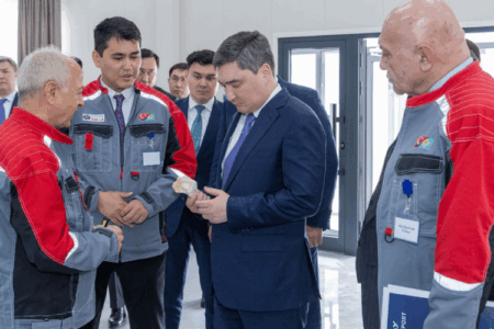 Премьер-министр Олжас Бектенов Жамбыл облысына жұмыс сапарымен барды