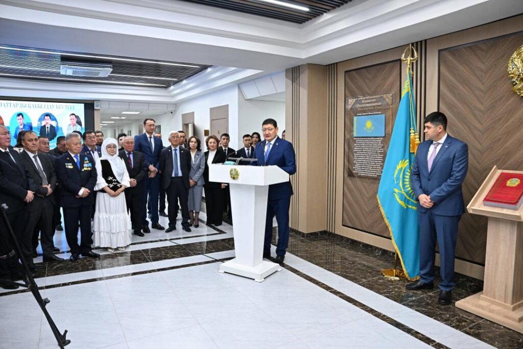 Семейде Абай облыстық сотының жаңа ғимараты ашылды