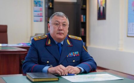 ШҚО Полициясы тұрмыстық қылмыстар мен қоғамдық тәртіп бұзушылықтарға қарсы күрес шараларын күшейтуде Ерлан Омарбеков