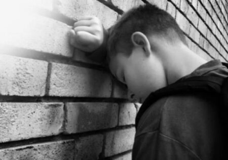 Балалар арасындағы суицид кенеттен пайда болатын құбылыс емес