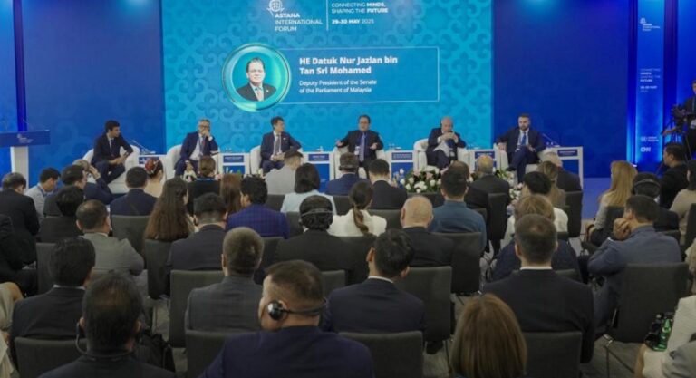 «Астана» халықаралық форумы. «Жасанды интеллект дәуіріндегі зияткерлік меншік» тақырыбында панельдік сессия өтті