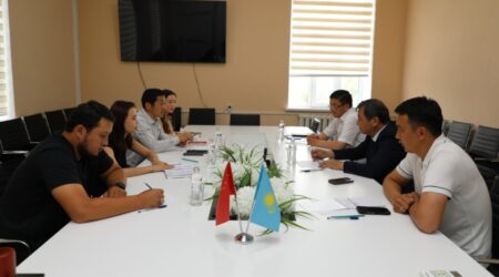 Түркістан облысында мектеп киімін тігетін фабрика ашылады