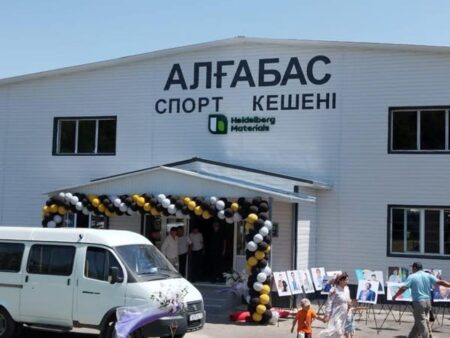 Төлеби ауданында жаңа спорт кешені ел игілігіне берілді