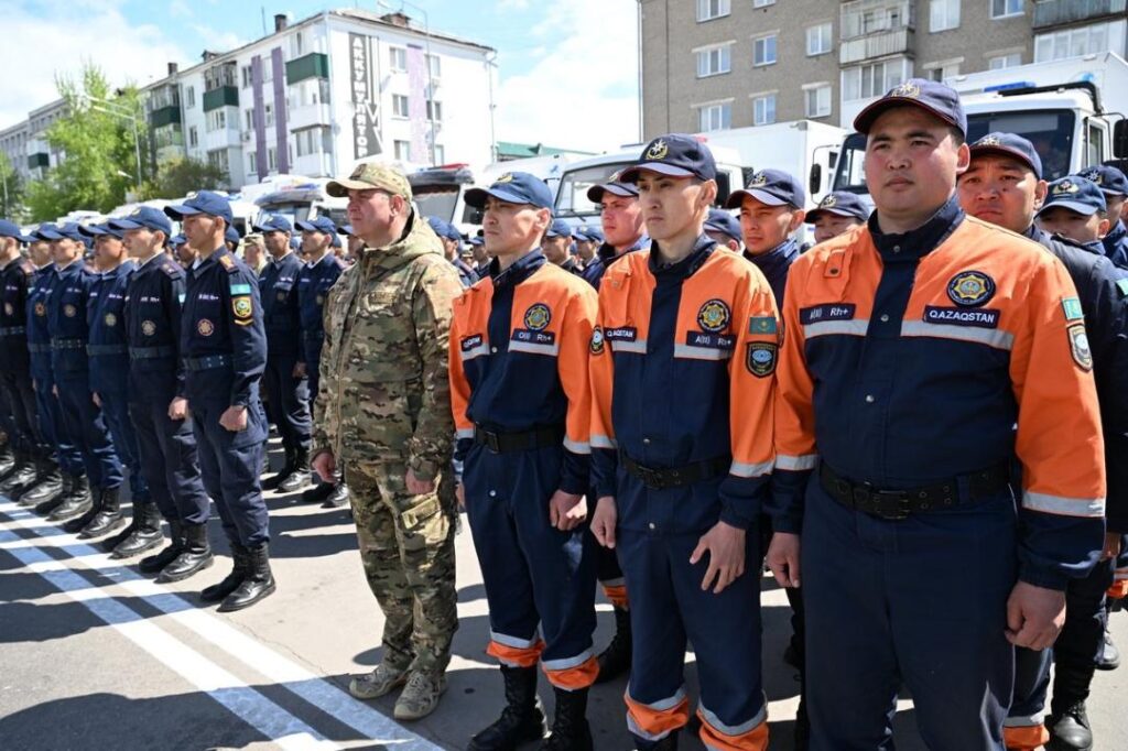СҚО әкімі басқа өңірлерден келген құтқарушыларға алғыс білдірді
